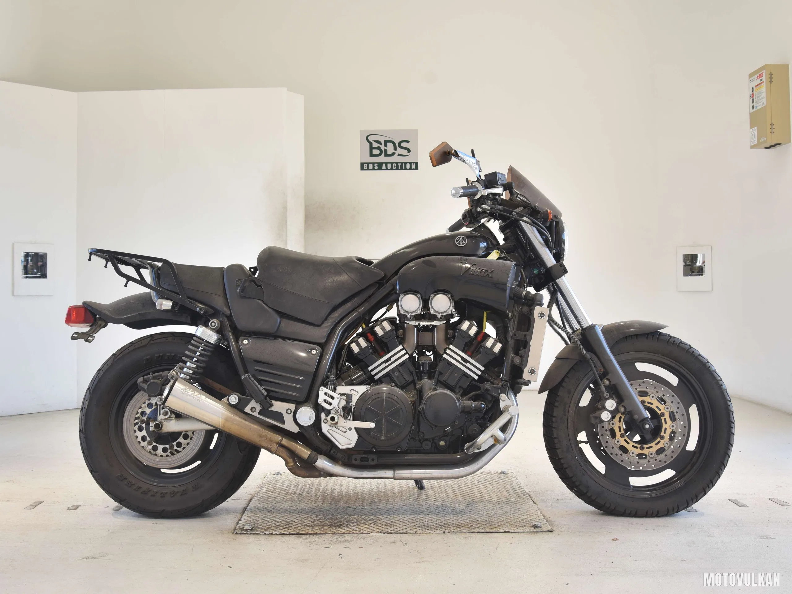 Yamaha V-MAX