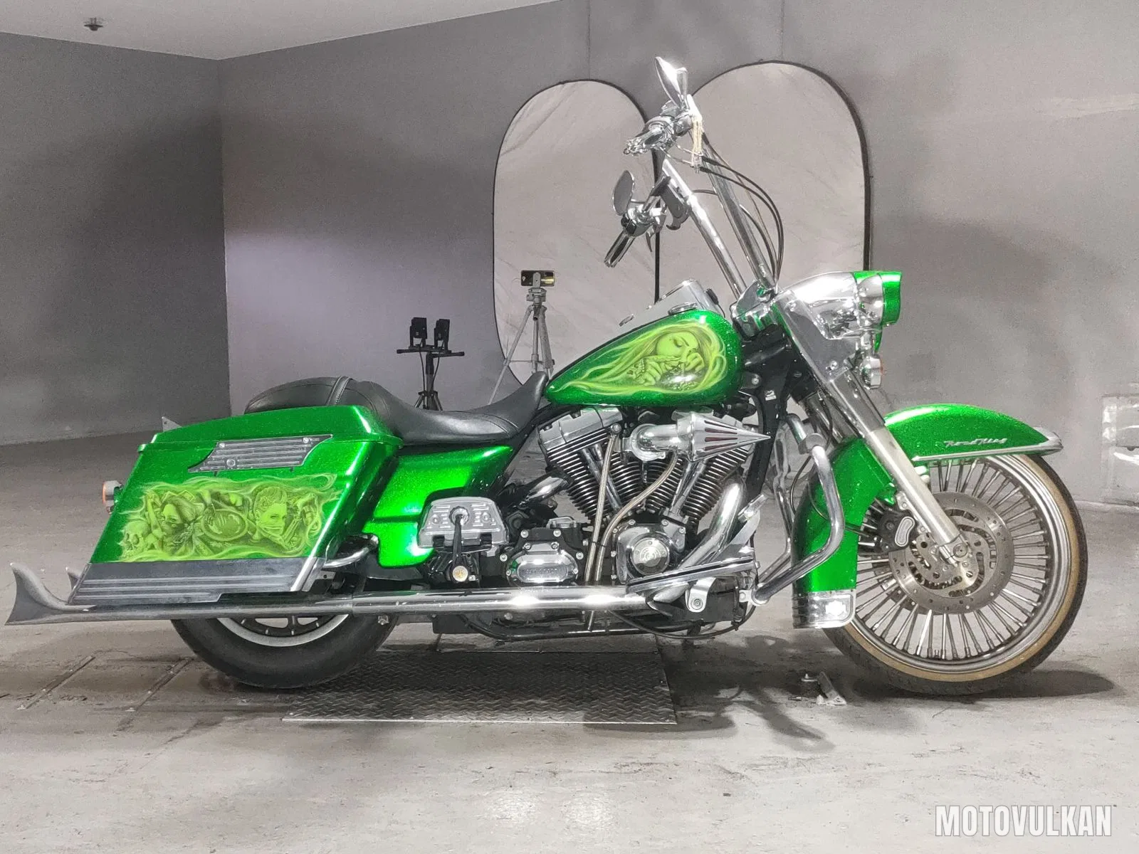 Harley-Davidson Harley-Davidson FLHR1580