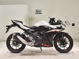 Suzuki GSX250RA