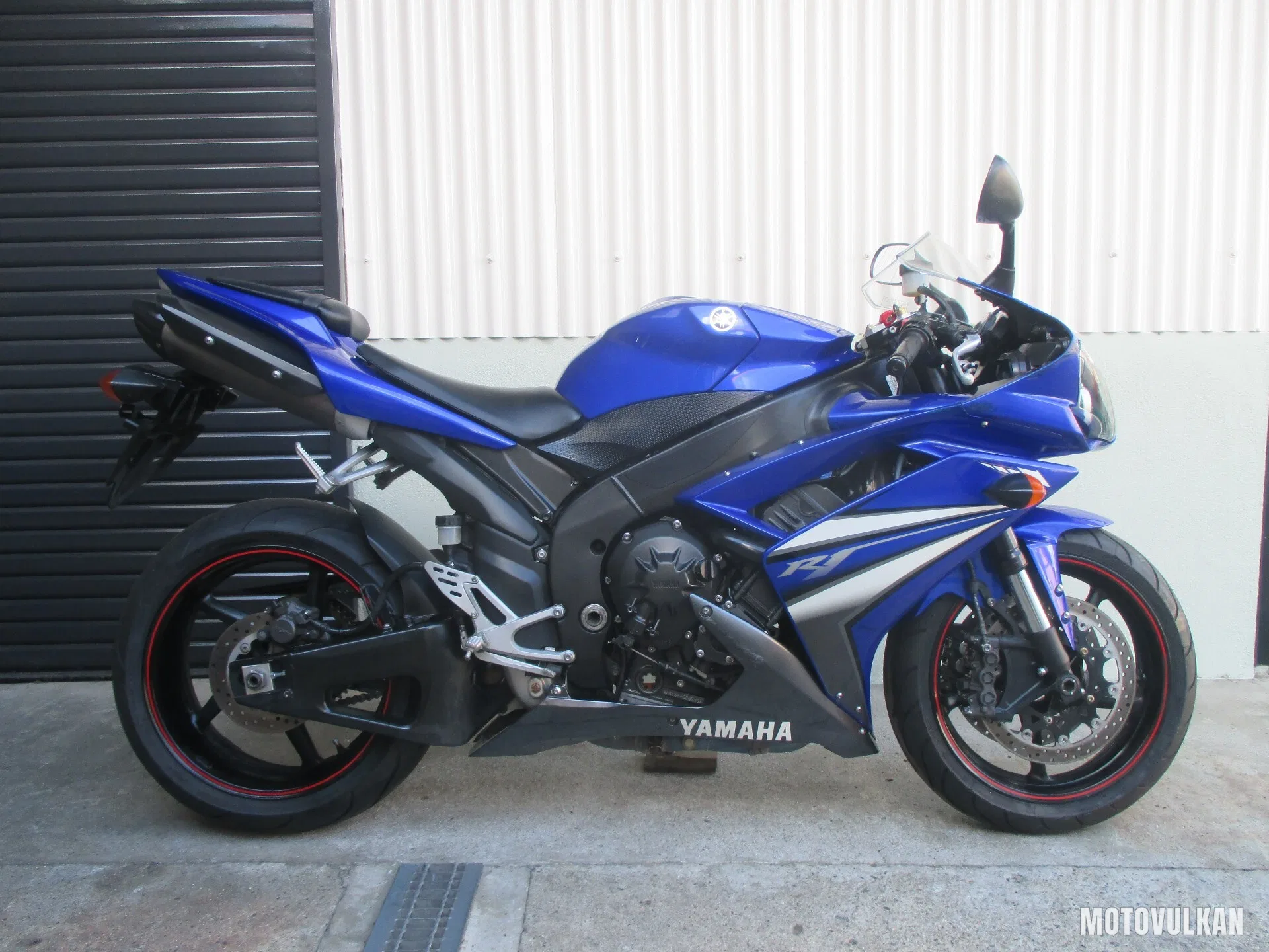 Yamaha Yzf-R1