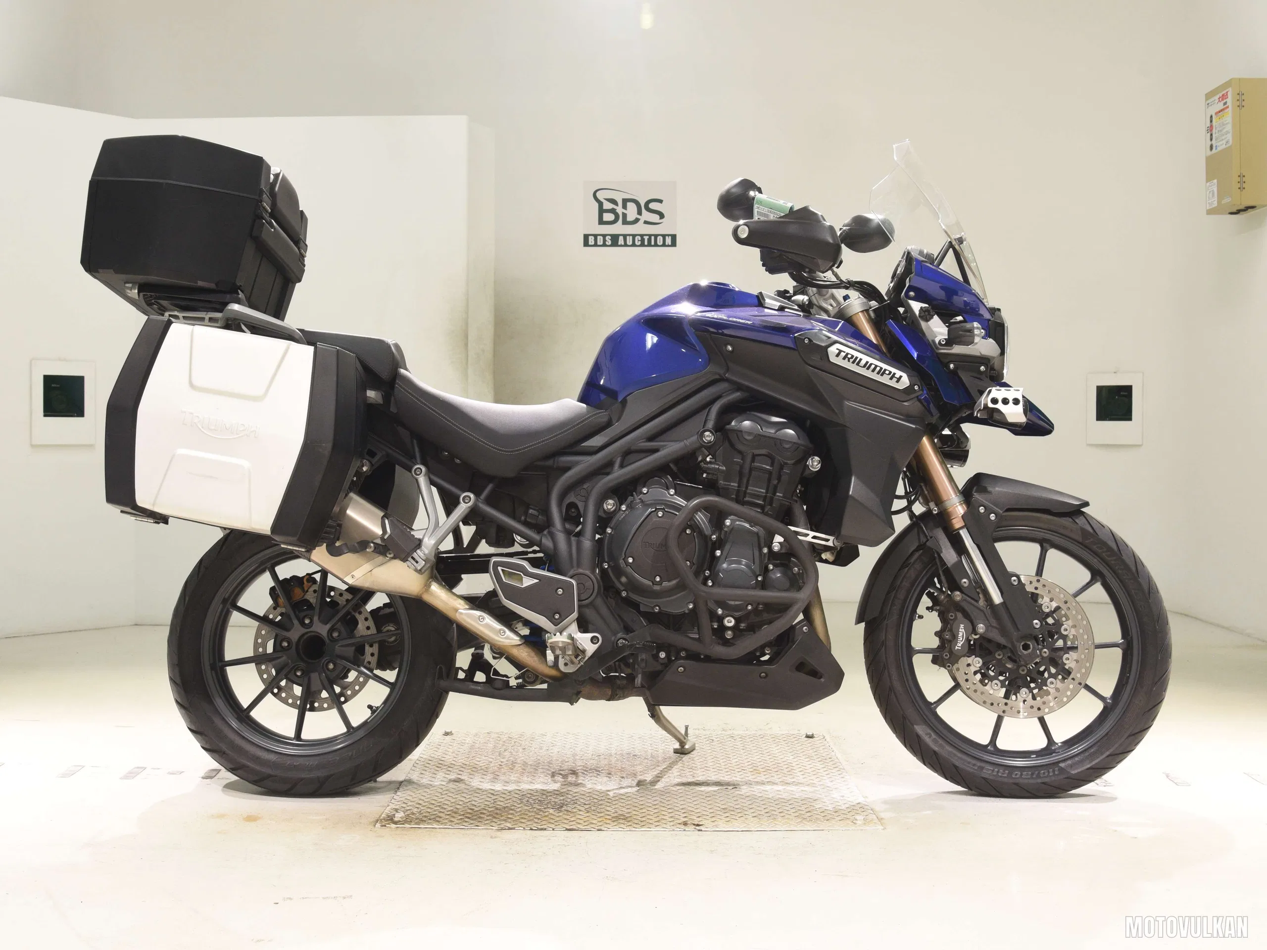  TRIUMPH TIGER エクスプローラー