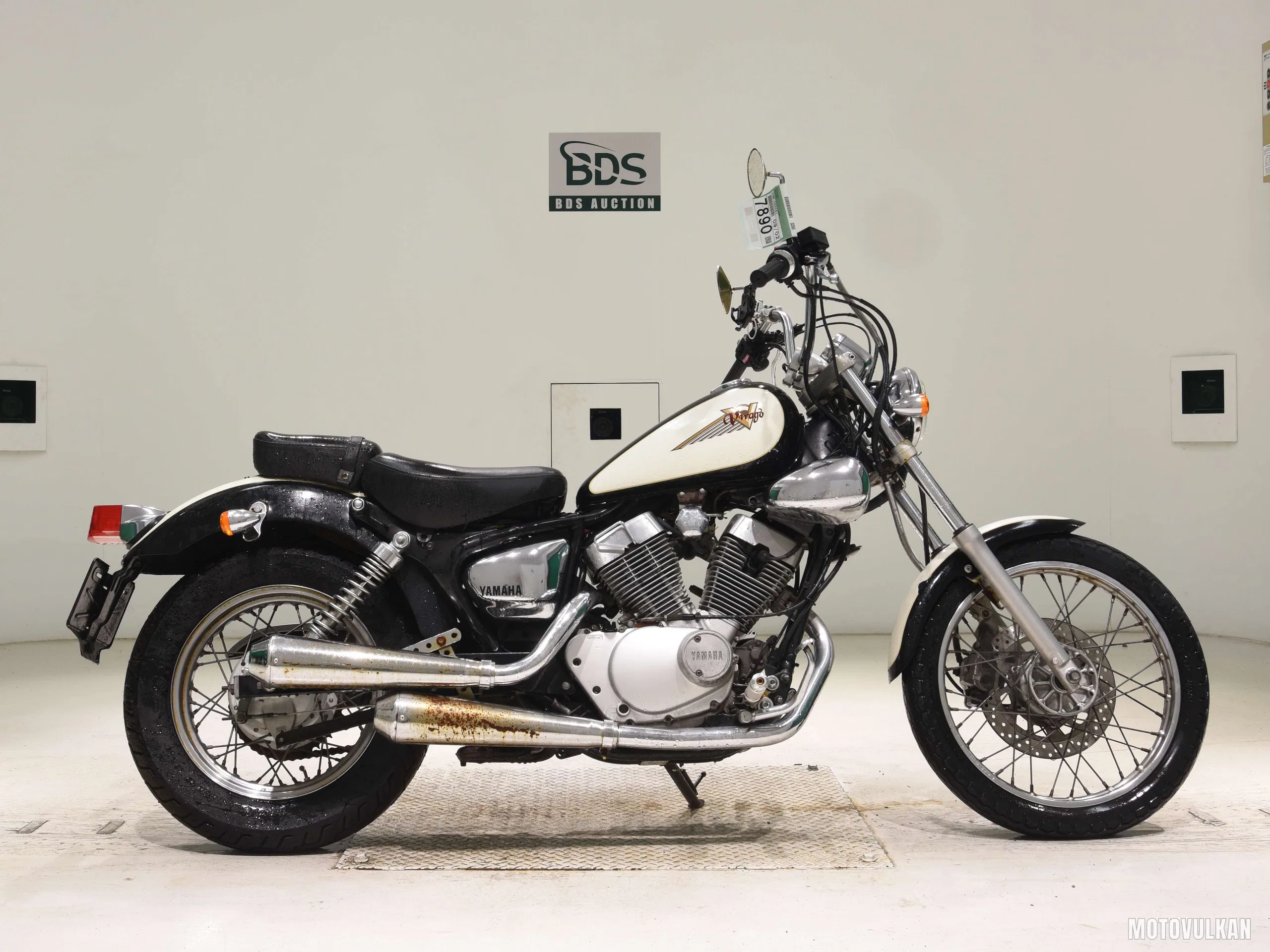 Yamaha VIRAGO250