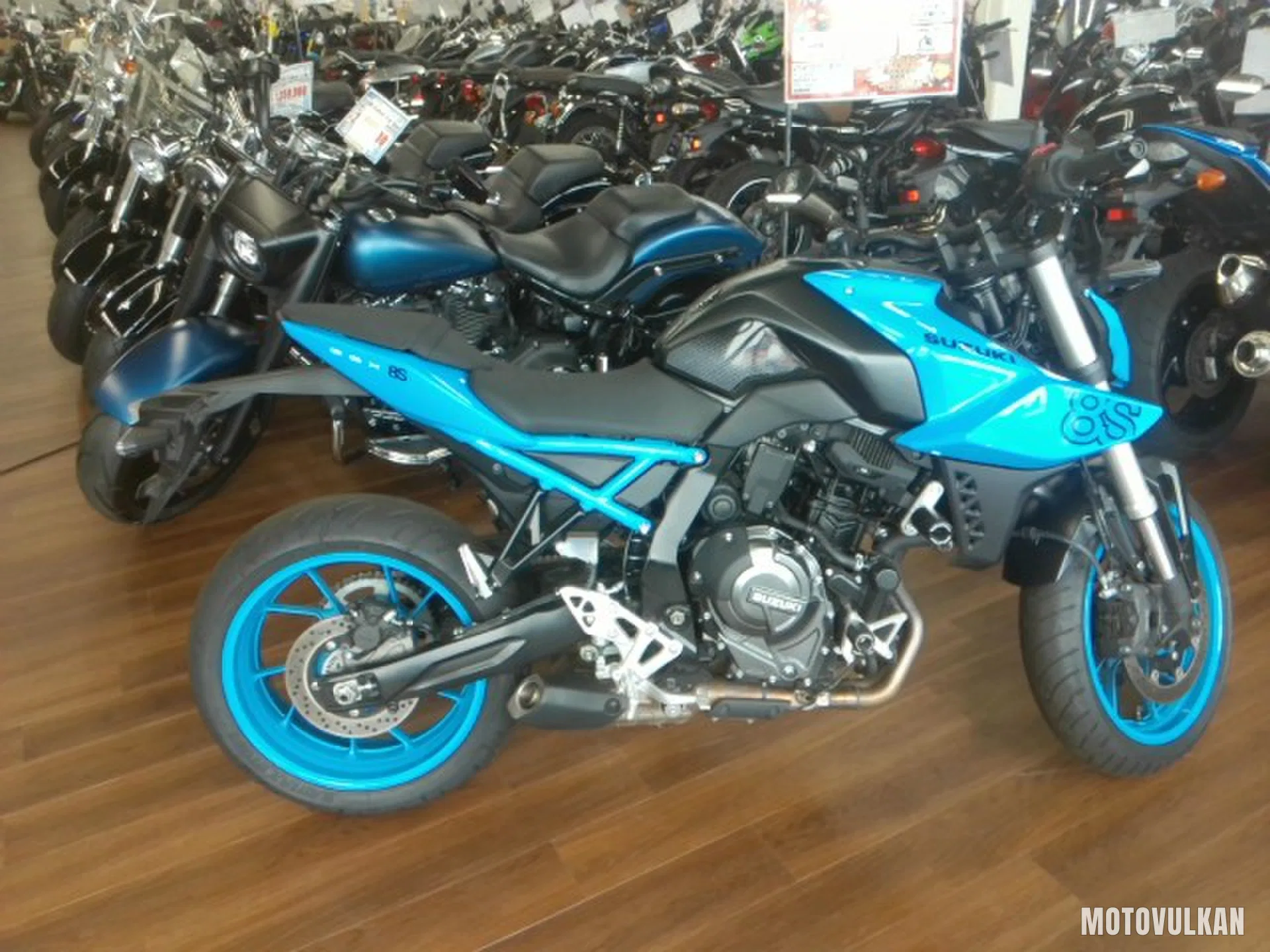 Suzuki Gsx-8S