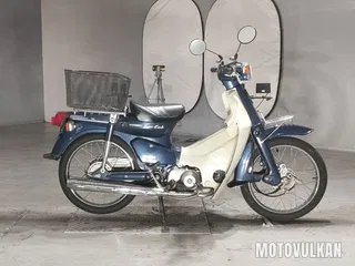 Honda Super Cub 50 Custom