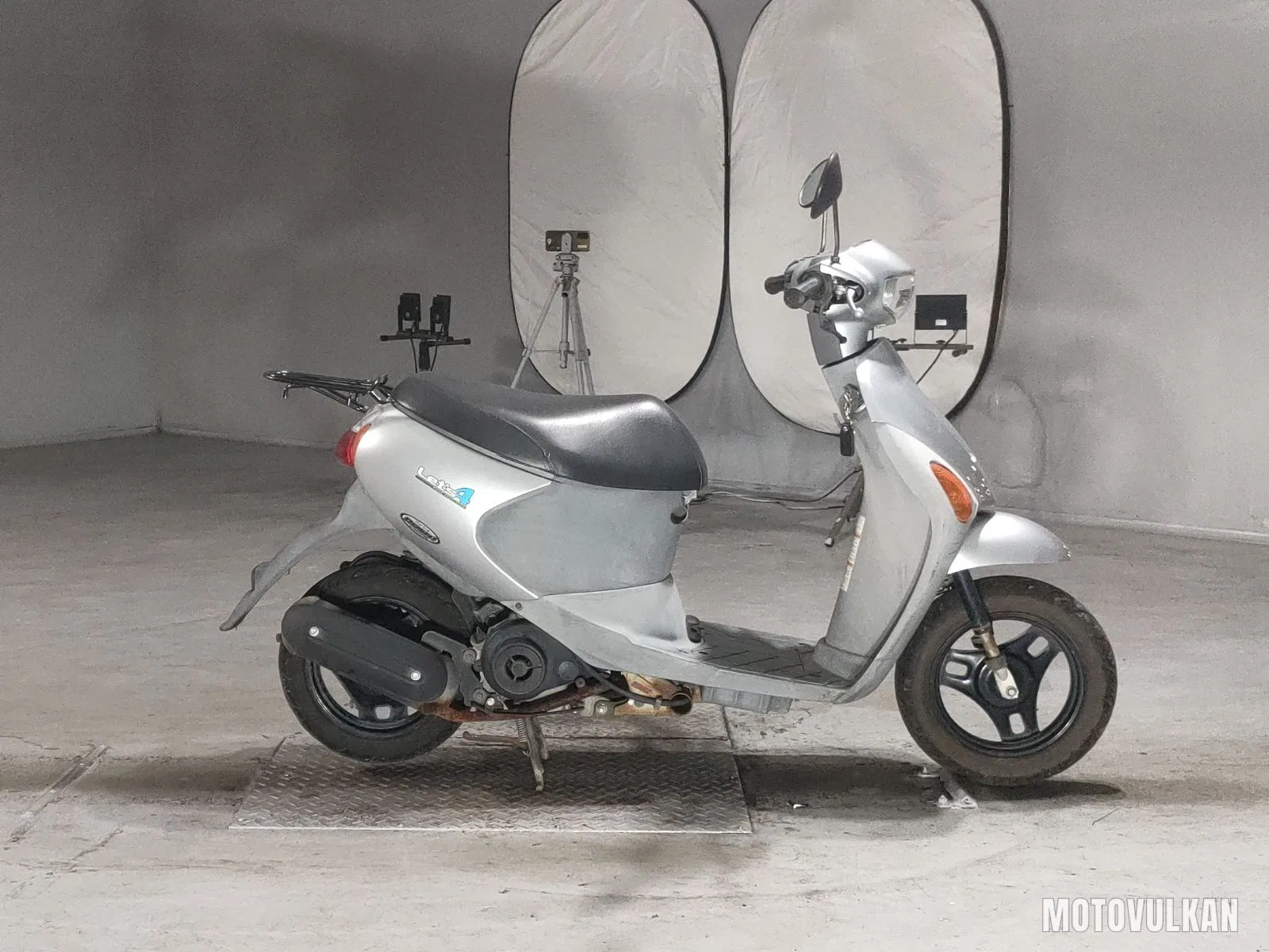 Suzuki Let's 4