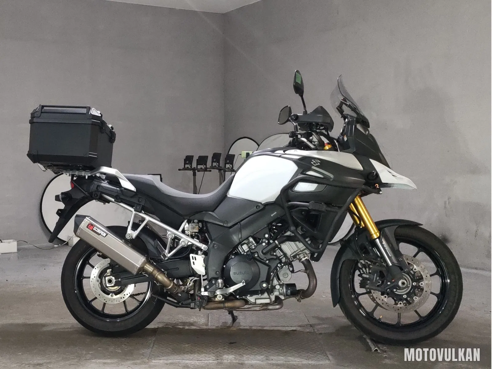 Suzuki V-Strom 1000