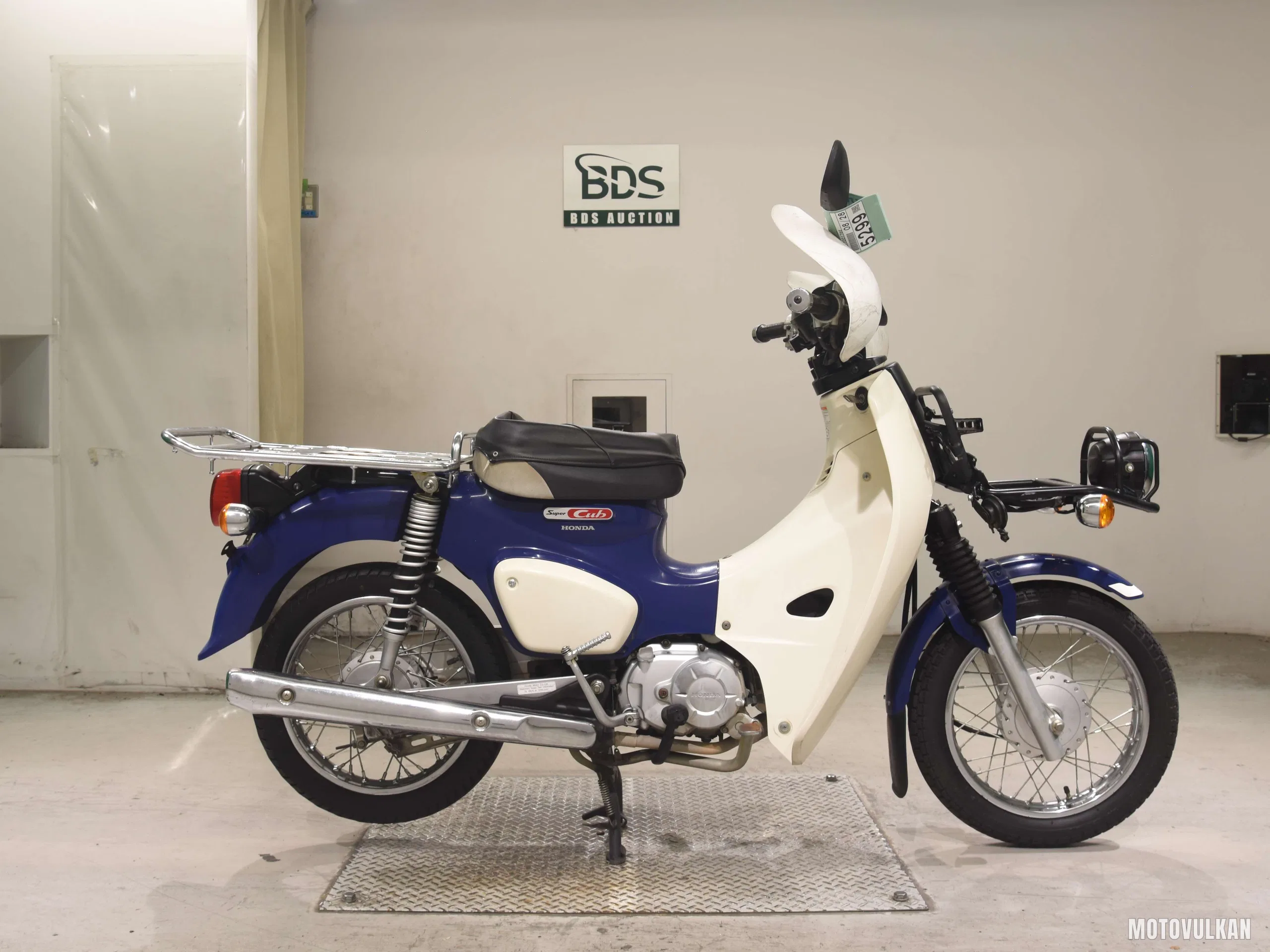 Honda C110-3
