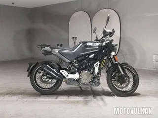  Husqvarna Svartpilen 401