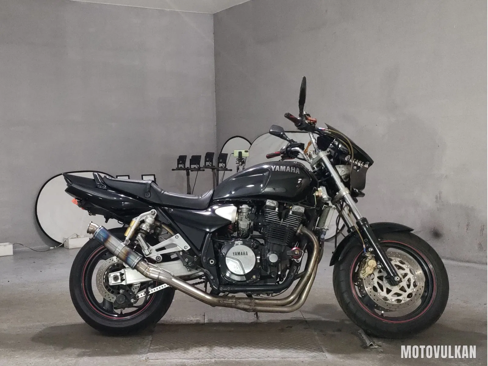 Yamaha XJR1200R