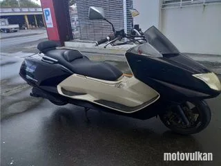 Yamaha Maxam250