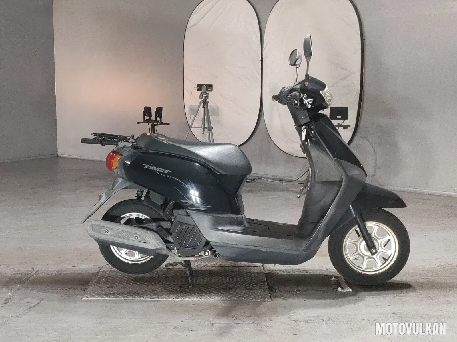 Honda Tact Basic