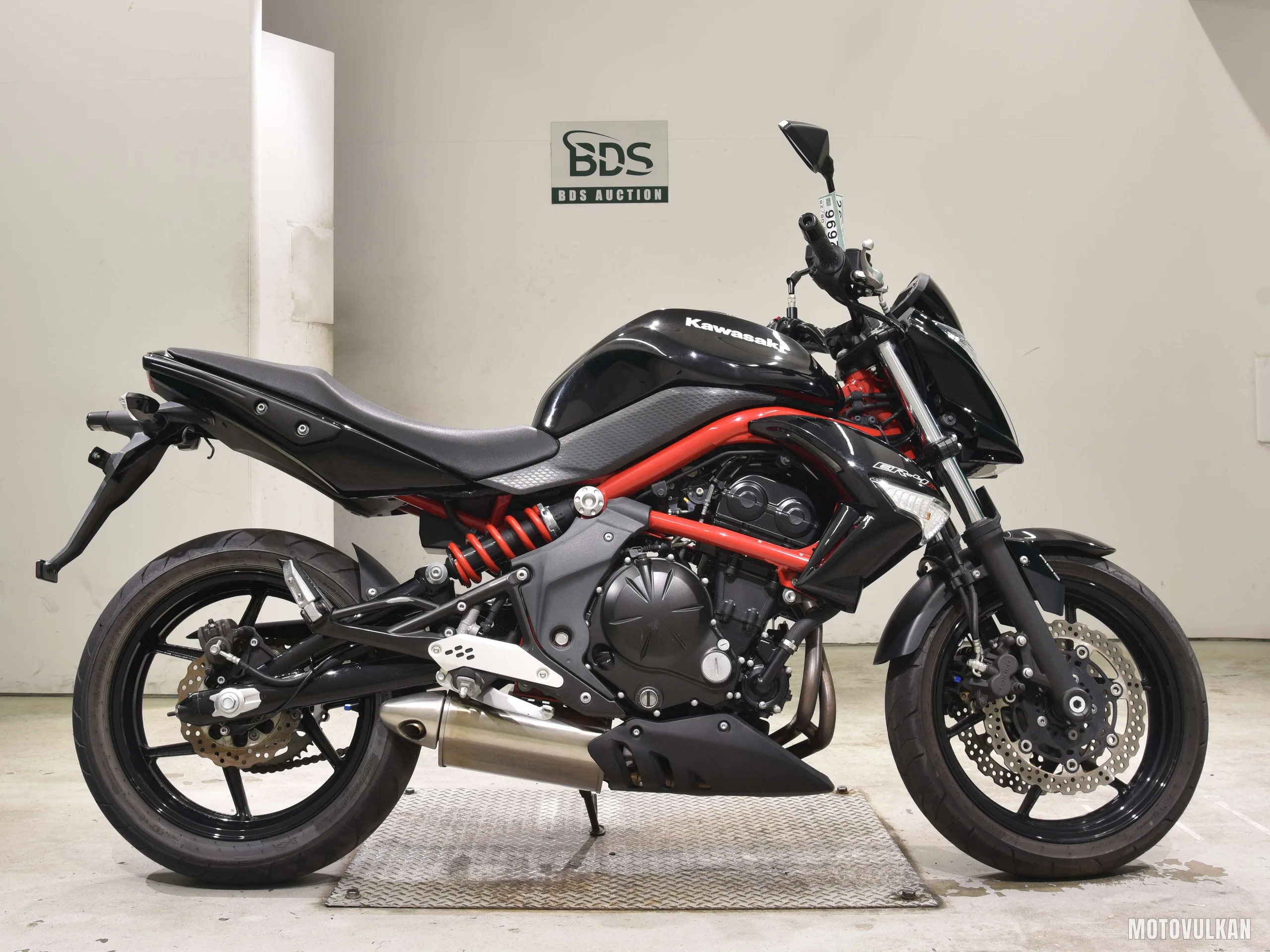 Kawasaki ER-4N