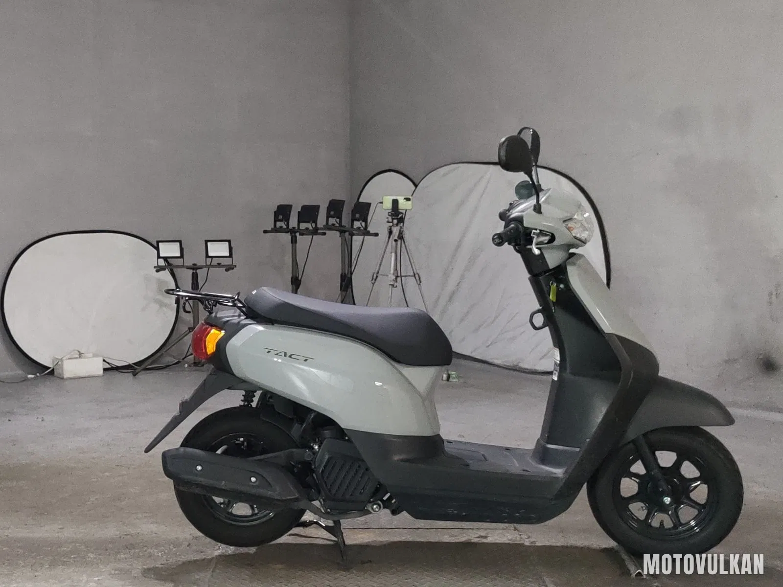Honda Tact Basic