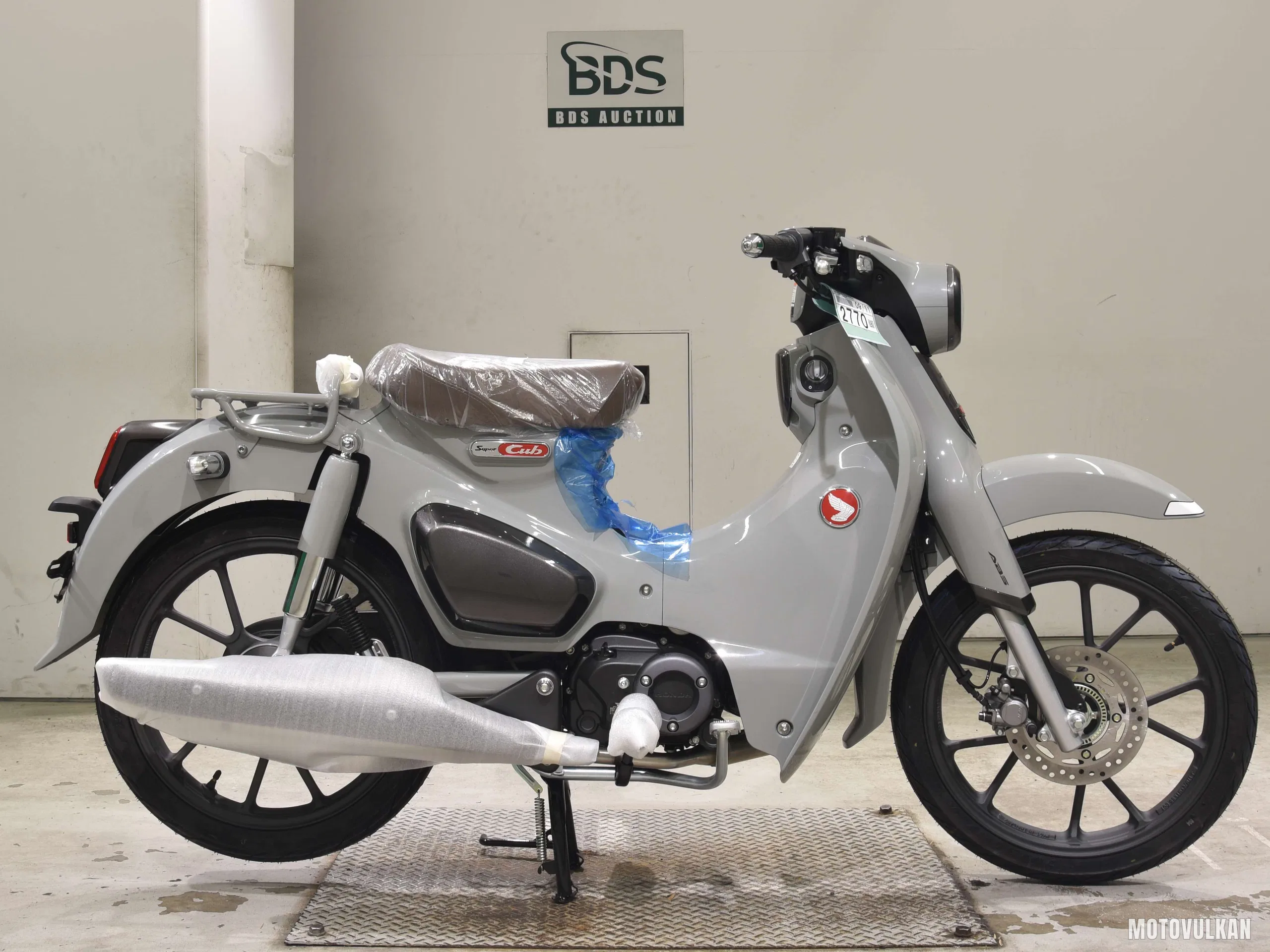 Honda C125-2