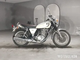 Yamaha SR400