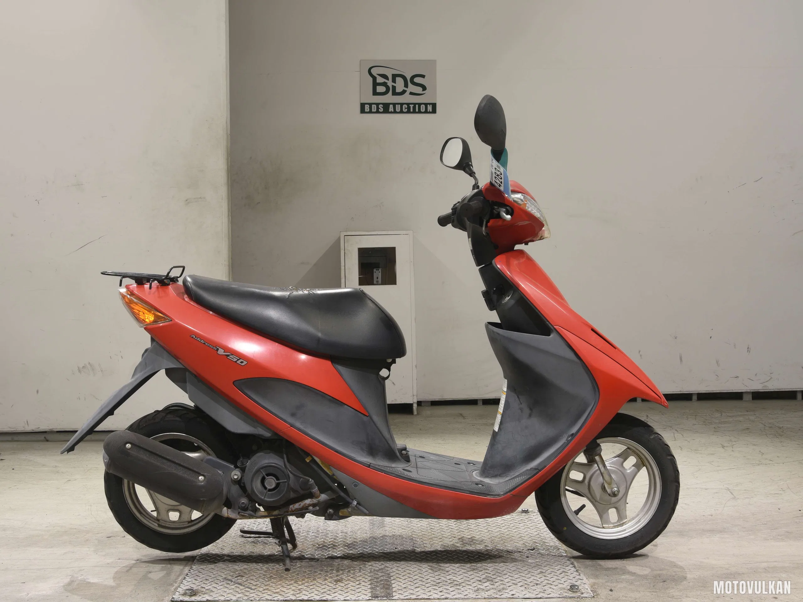 Suzuki ADDRESS V50-2