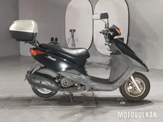 Yamaha Axis Treet
