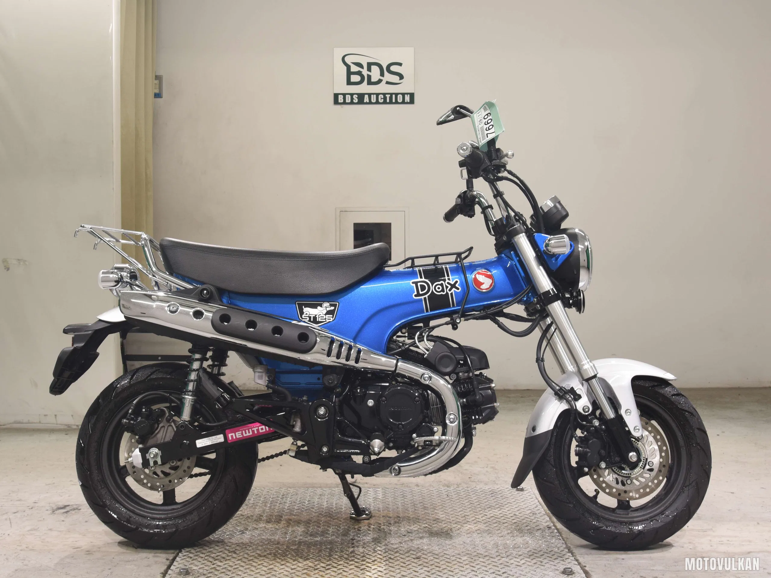 Honda DAX125