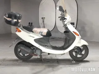 Yamaha Grand Axis 100