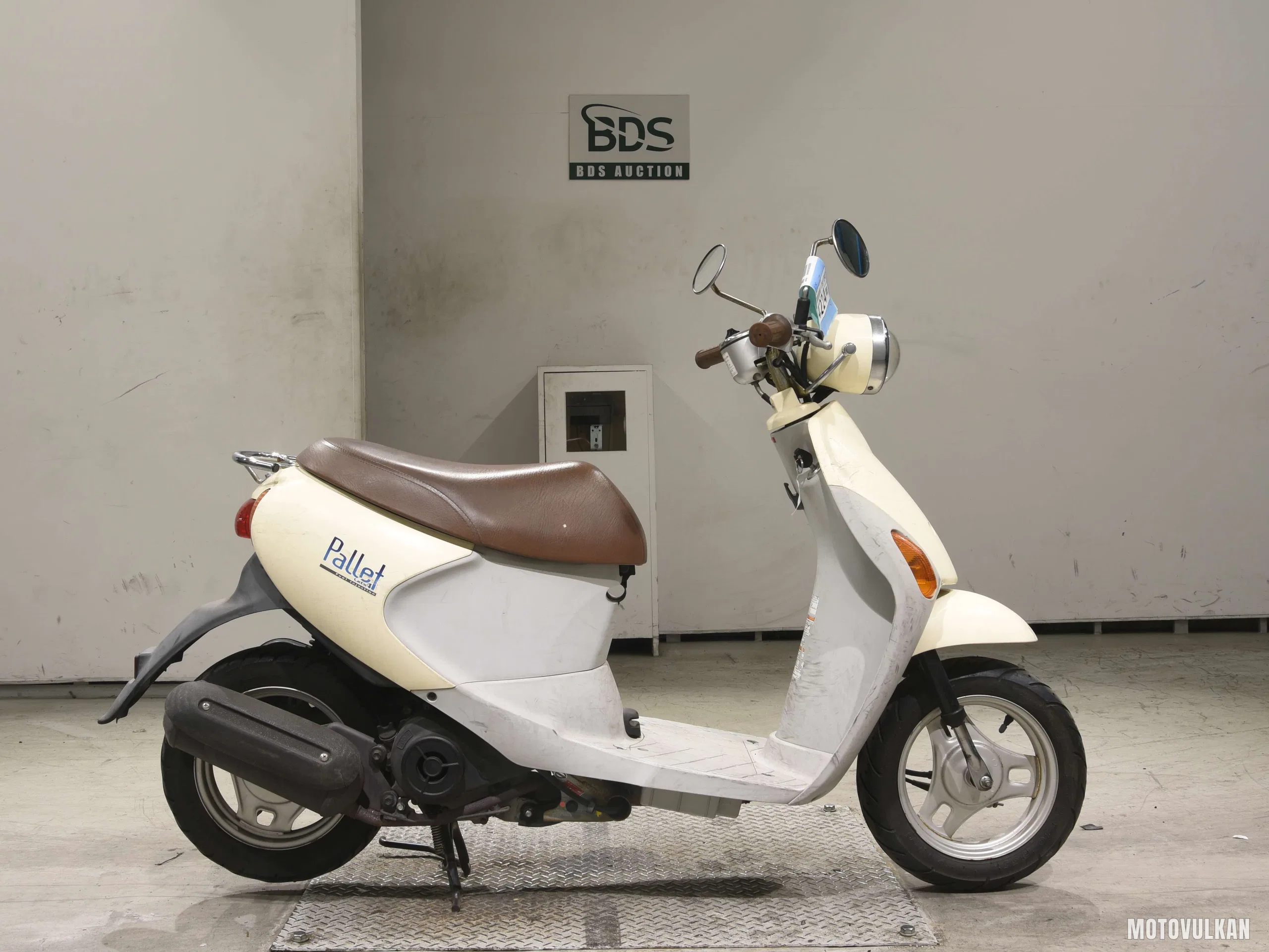 Suzuki PALETTE