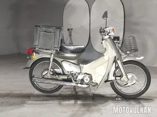 Honda Super Cub 90 Custom