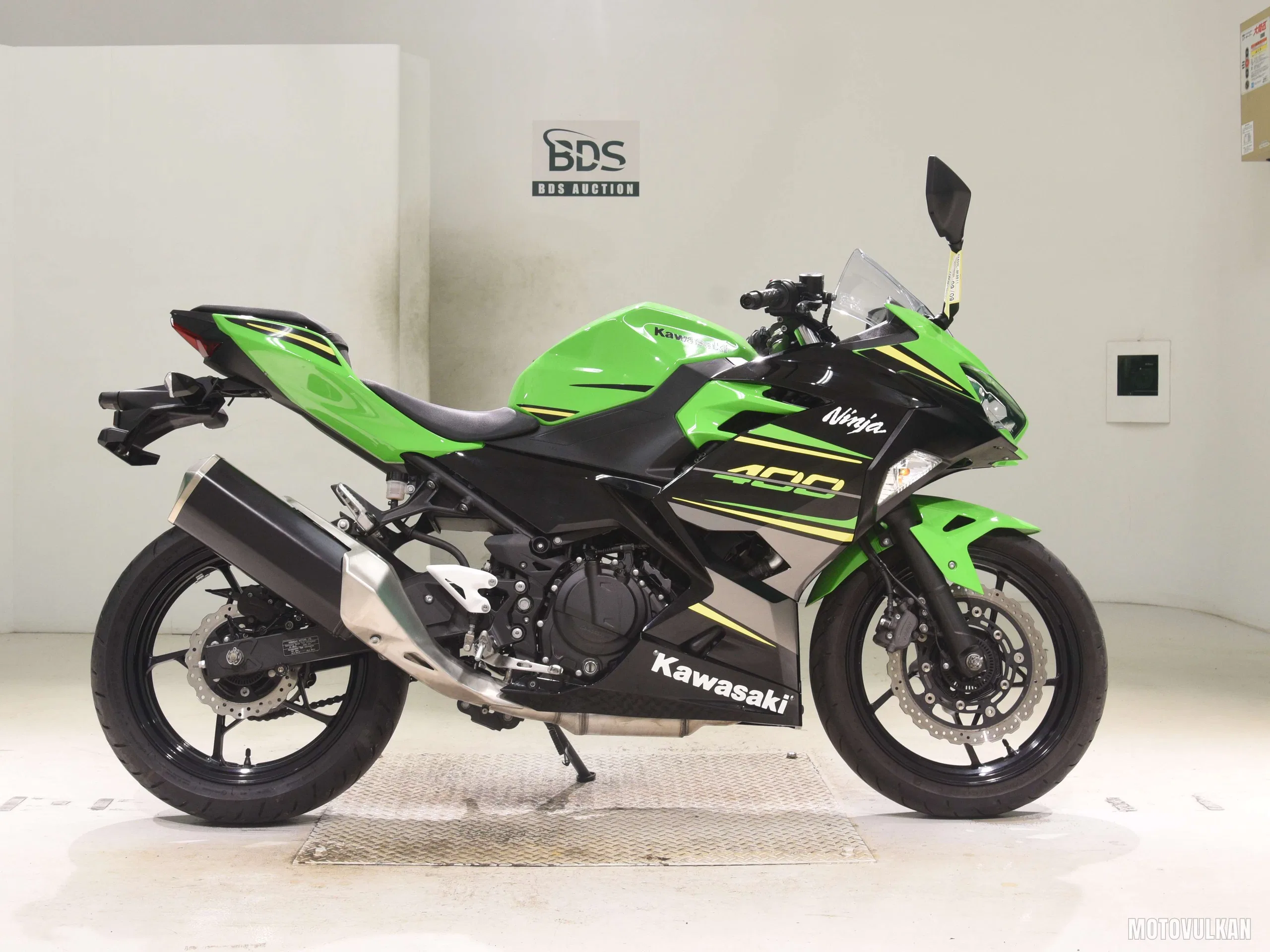 Kawasaki NINJA400