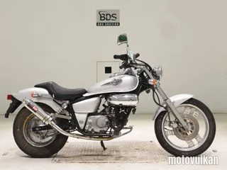 Honda MAGNA50