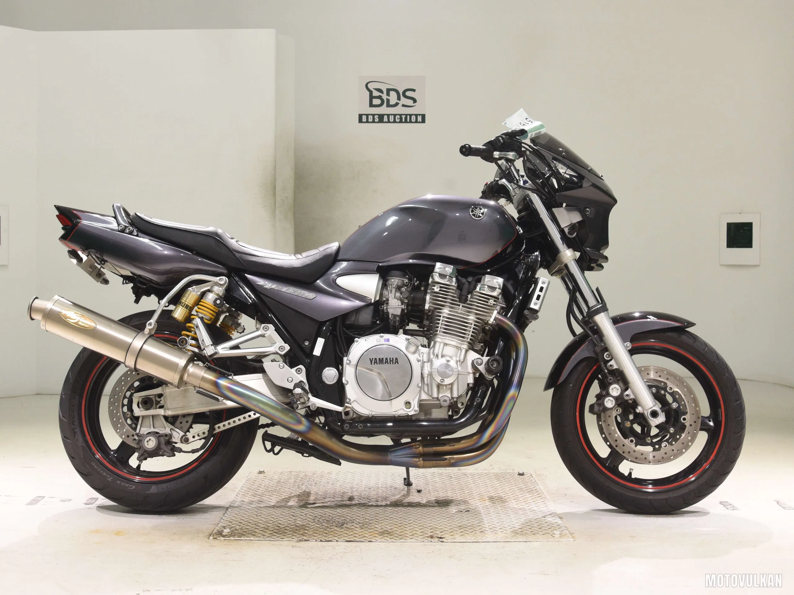Yamaha XJR1300