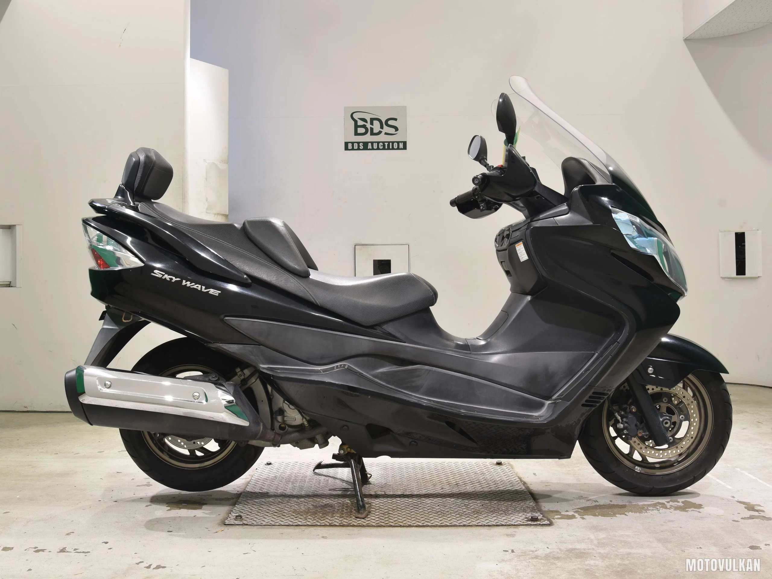 Suzuki SKYWAVE400-3A