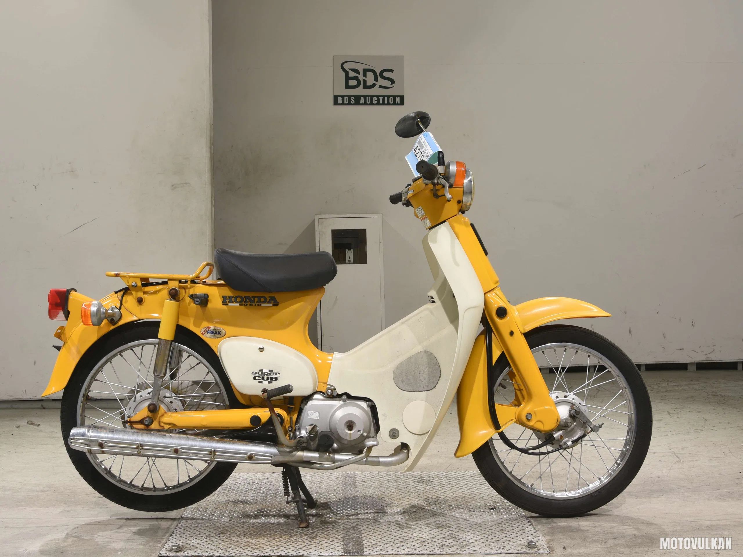 Honda C50