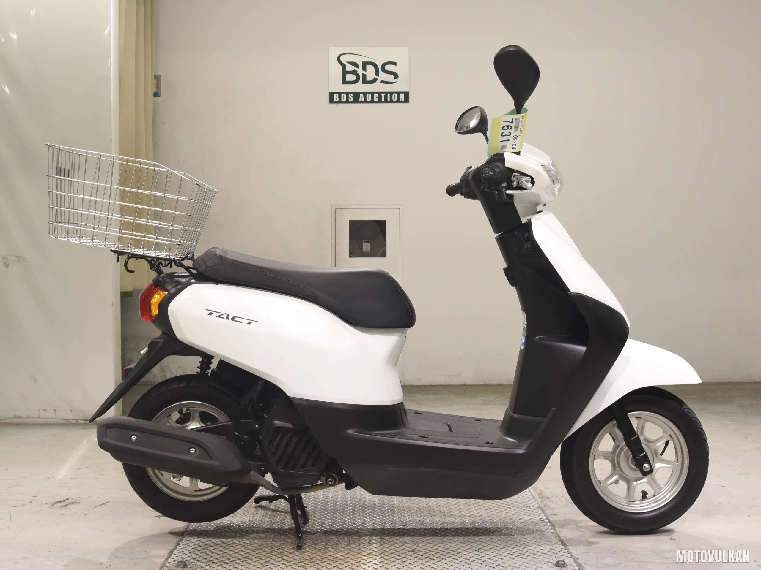 Honda TACT-4 Basic