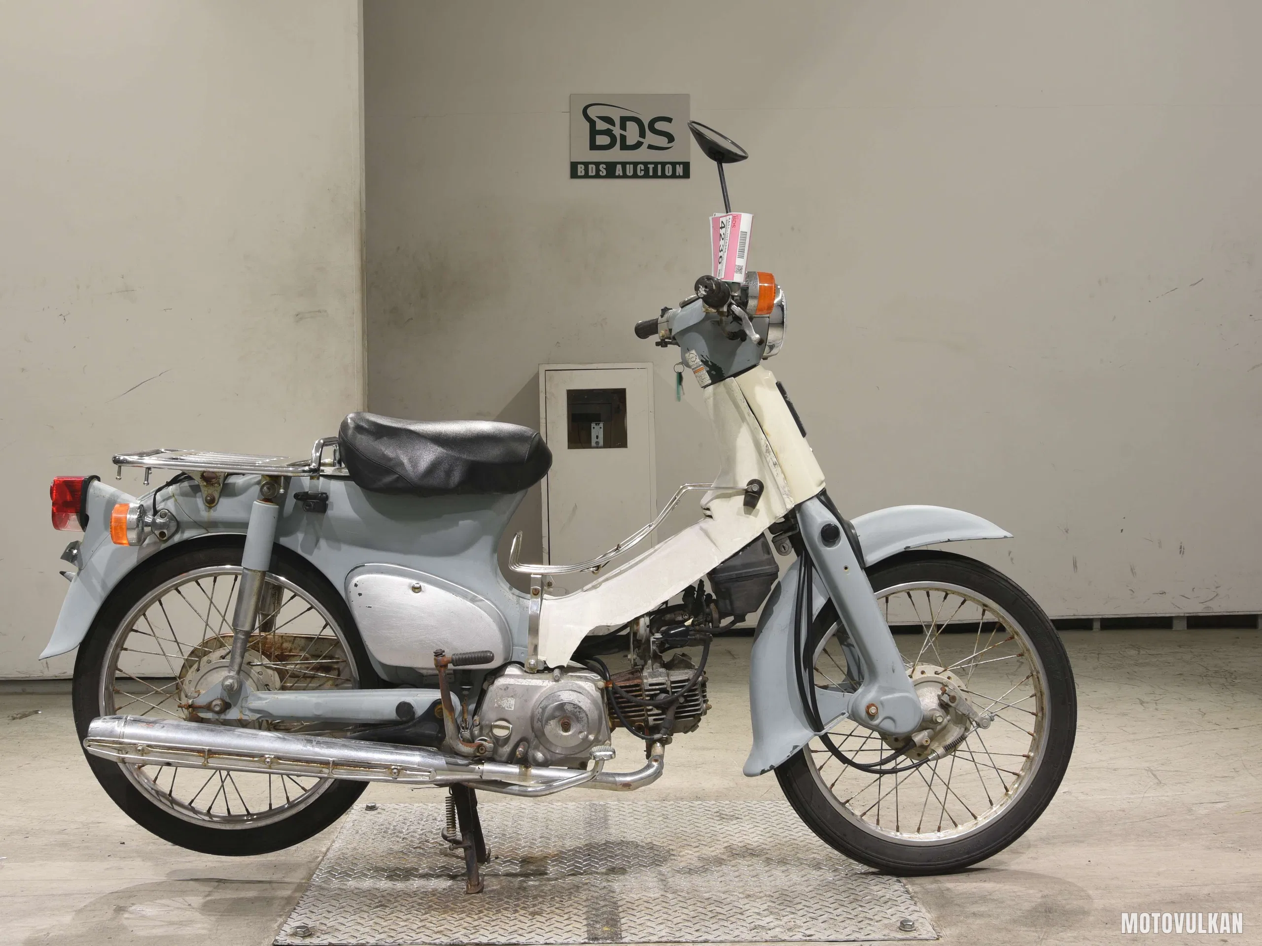 Honda C50