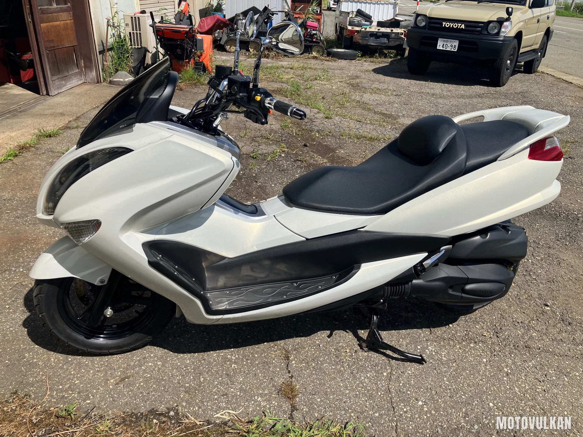 Yamaha Majesty250