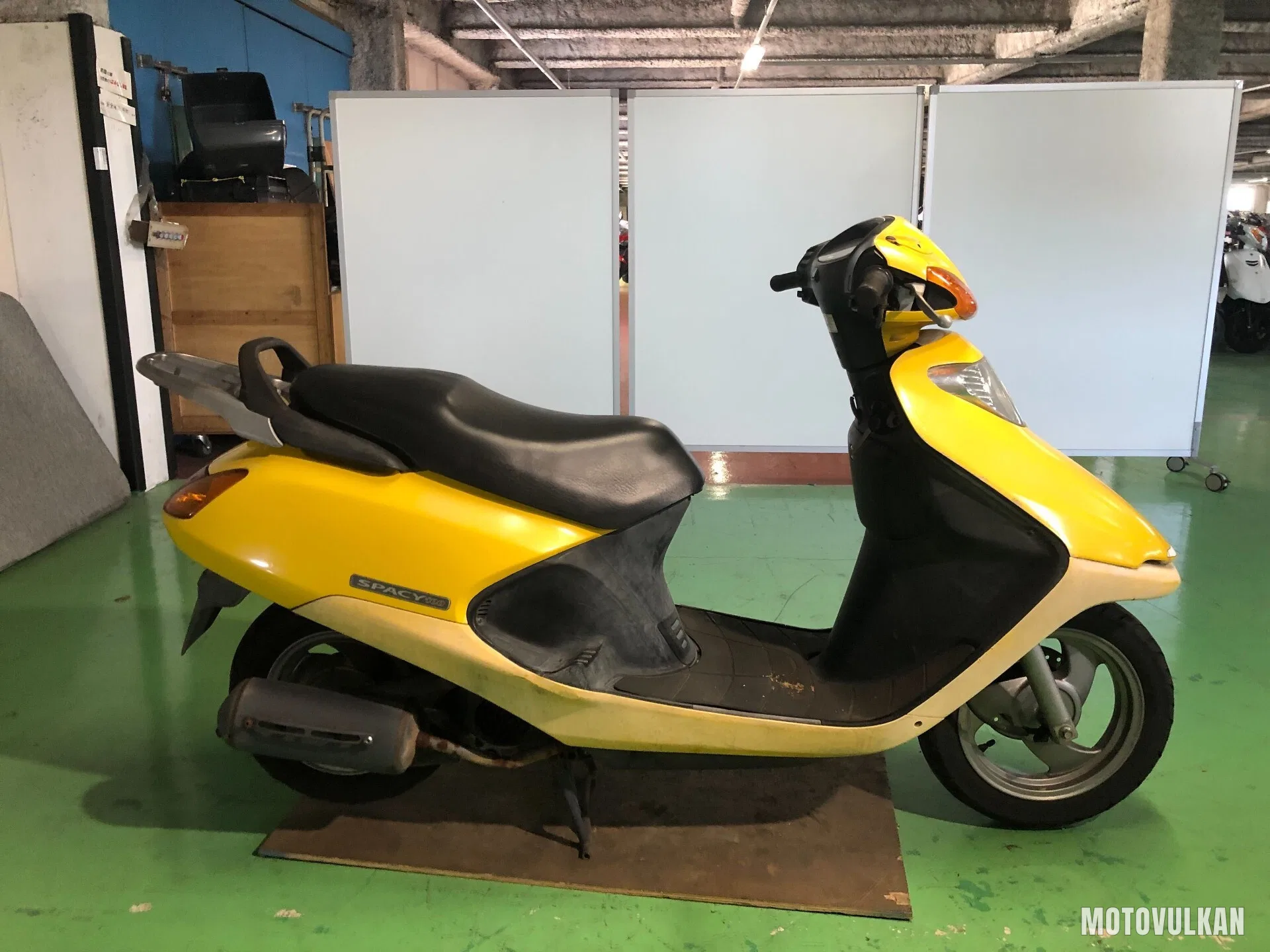 Honda Spacy100