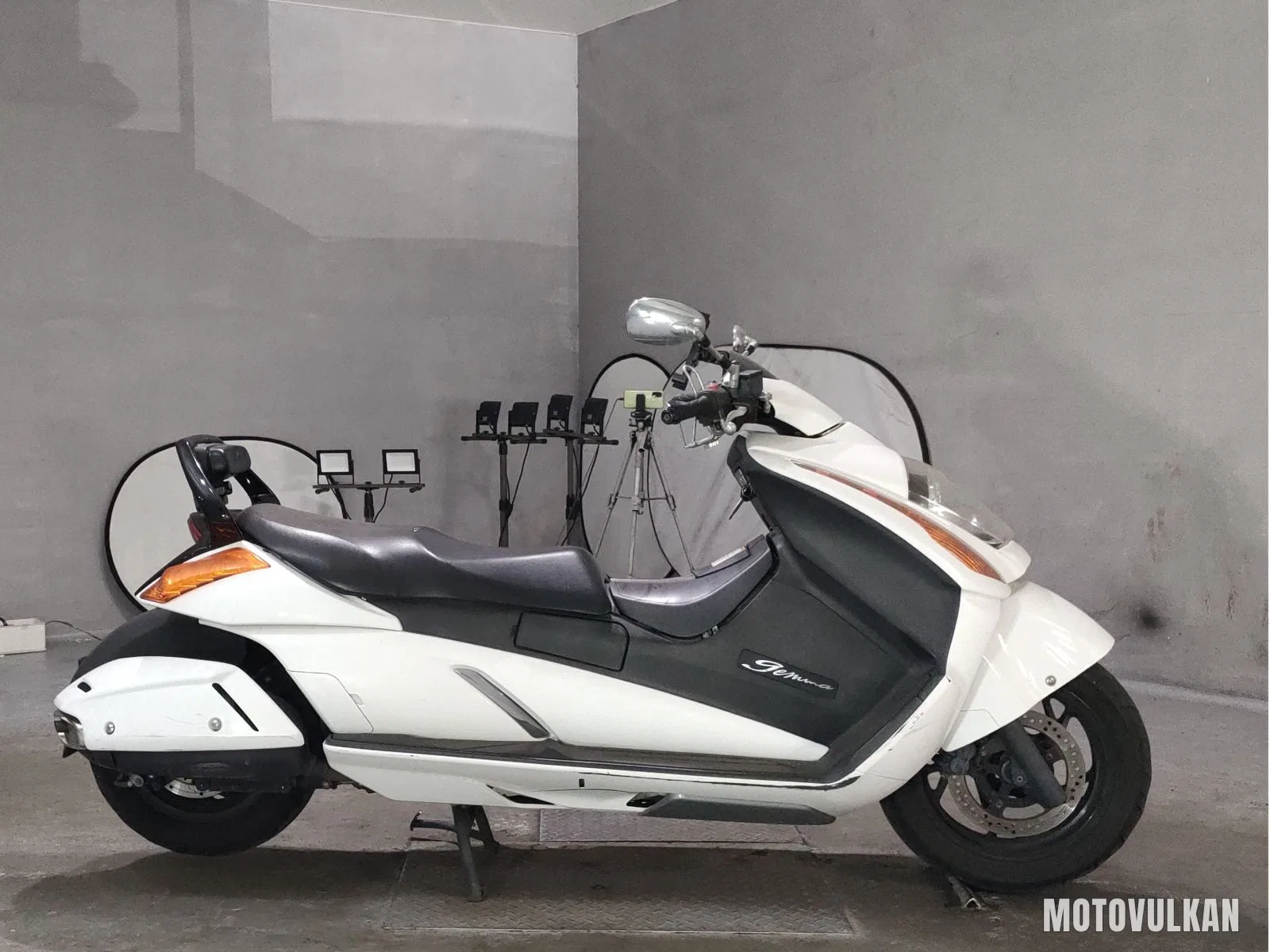 Suzuki Gemma 250