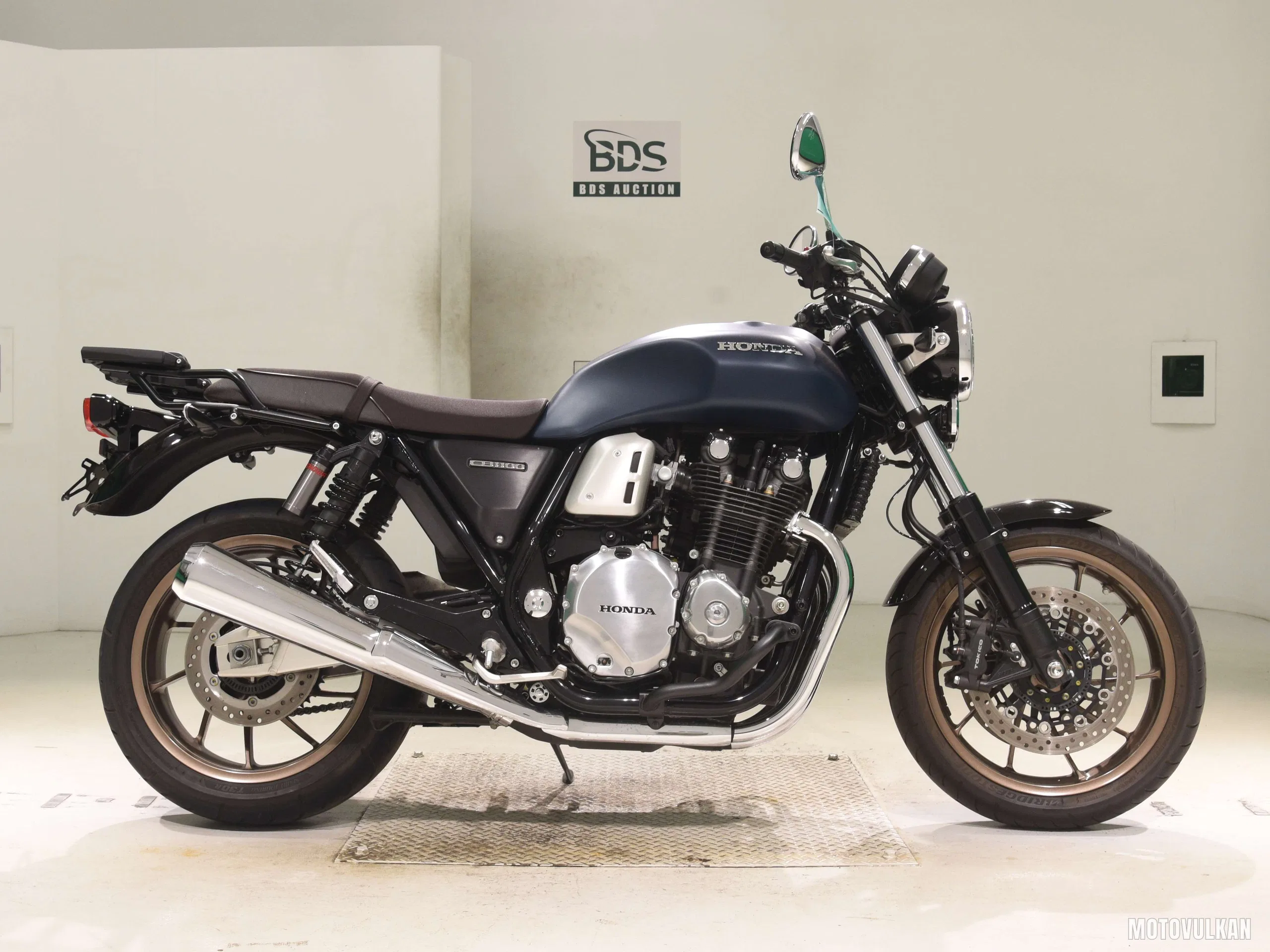 Honda CB1100RS