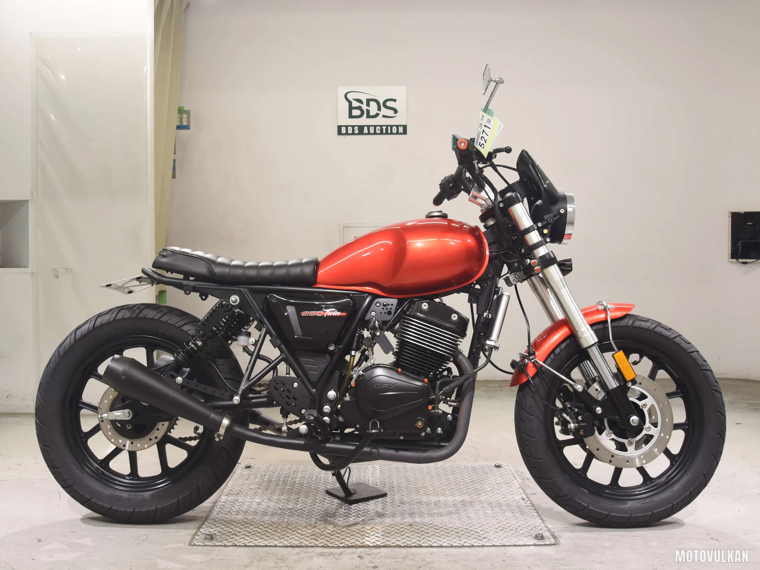  GPX LEGEND250 Twin