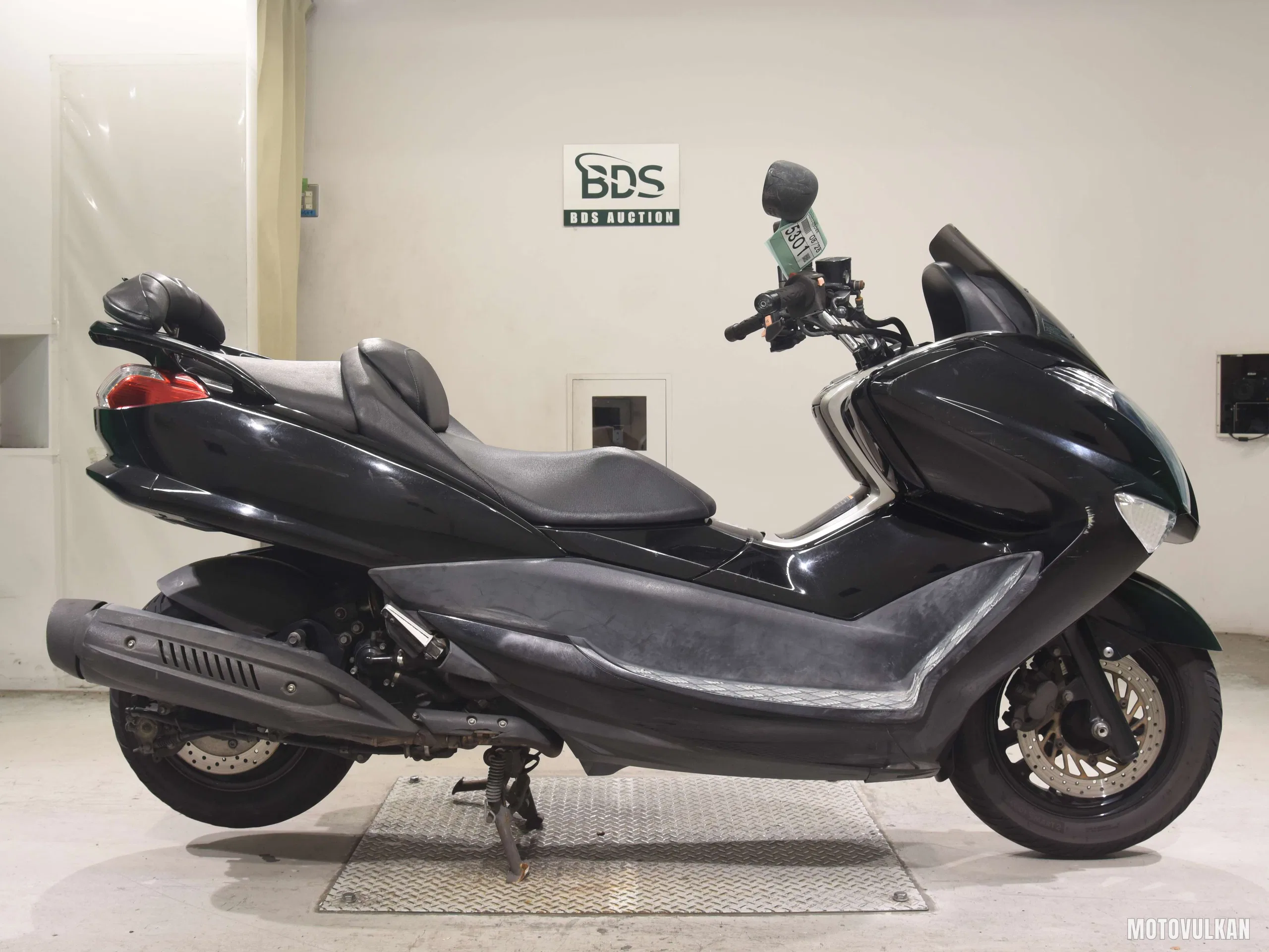 Yamaha MAJESTY250-4