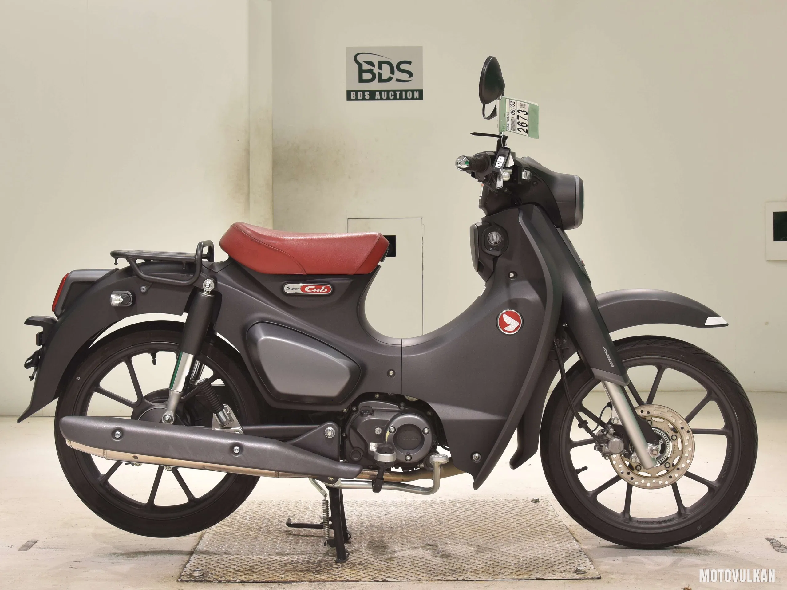Honda C125-2
