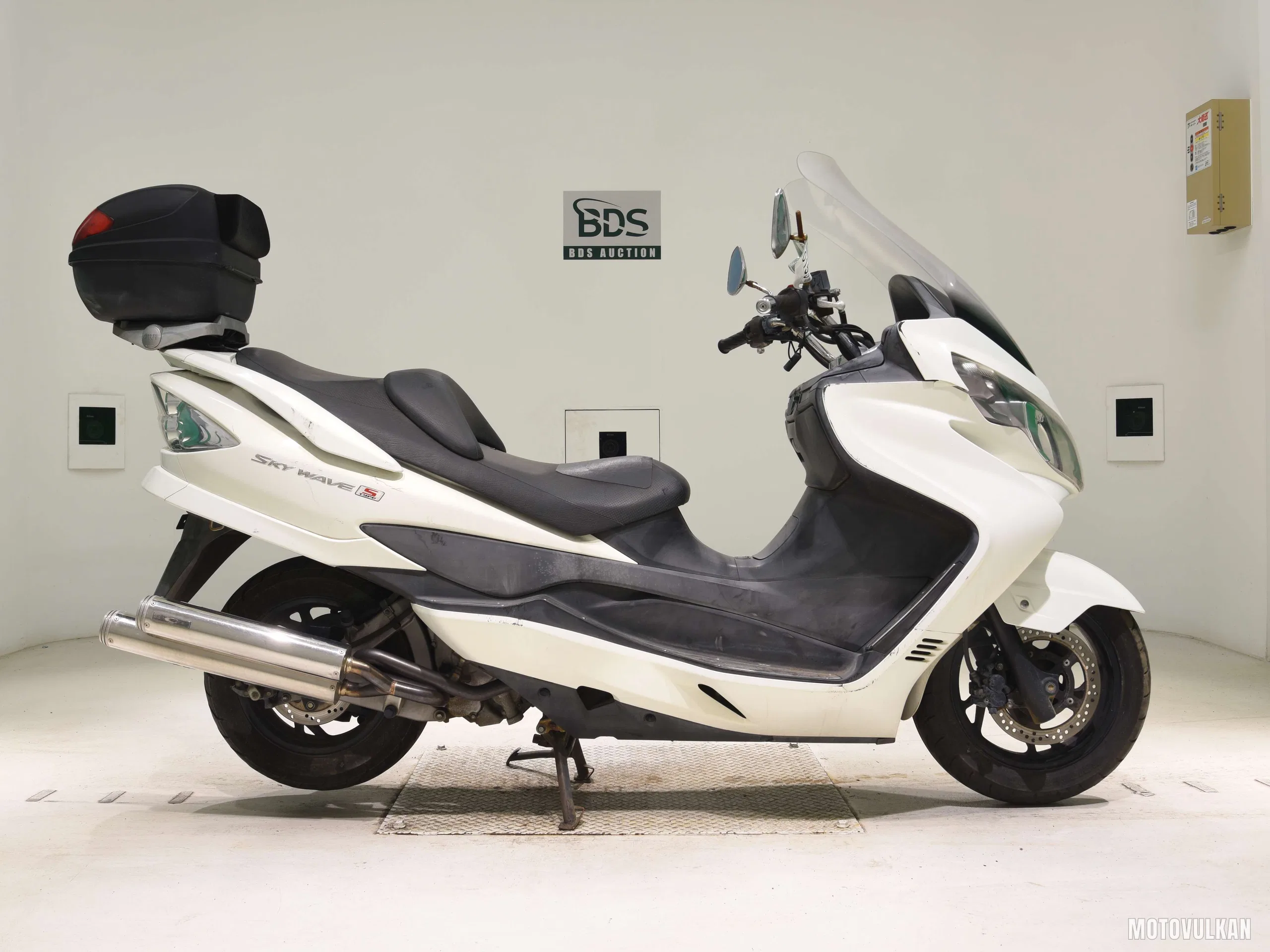 Suzuki SKYWAVE250S-3