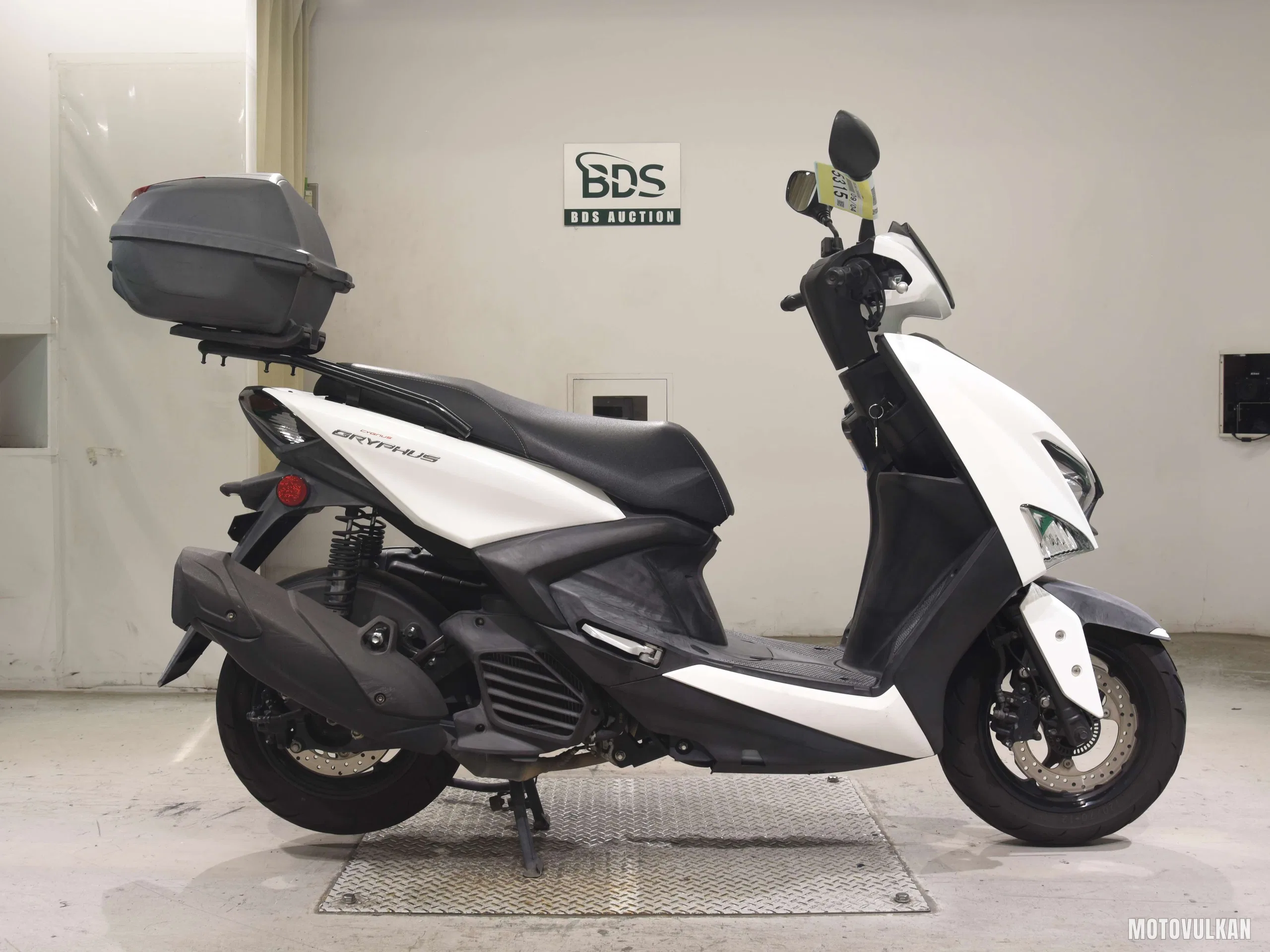 Yamaha CYGNUS Gryphus