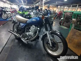 Yamaha Sr400