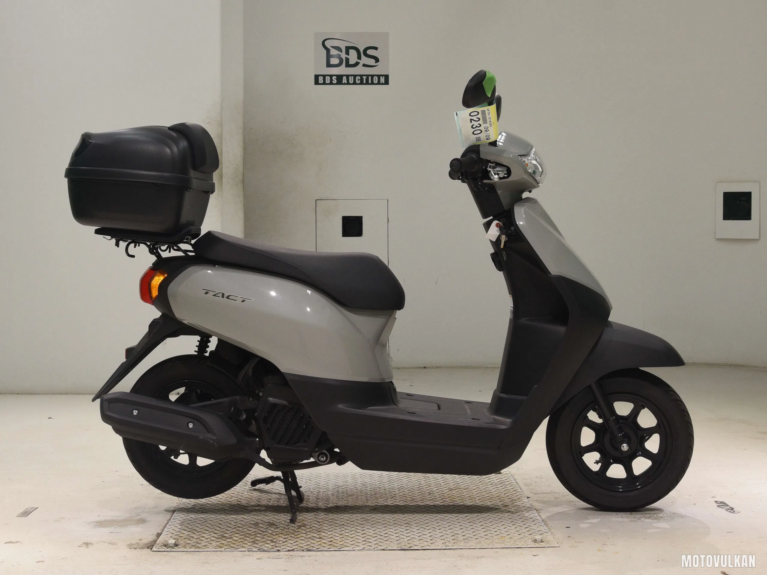 Honda TACT-4 Basic