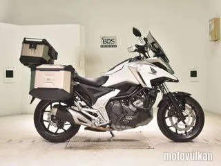 Honda NC750XD-3
