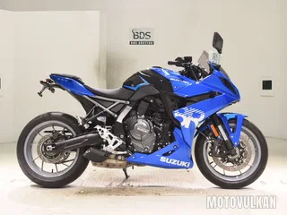 Suzuki GSX-8R