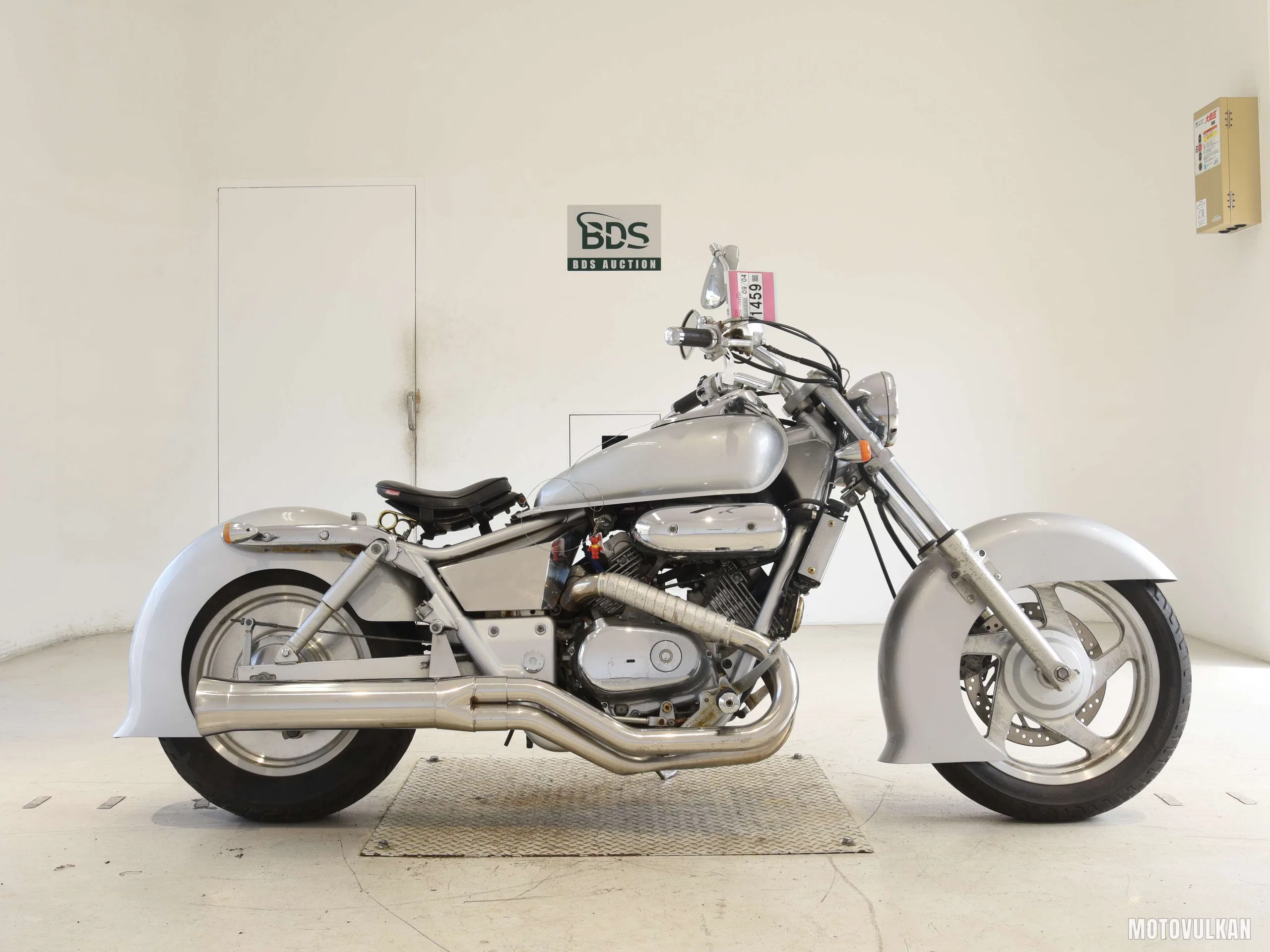 Honda MAGNA250