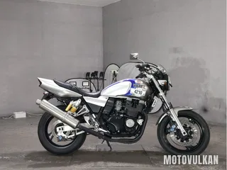 Yamaha XJR400R