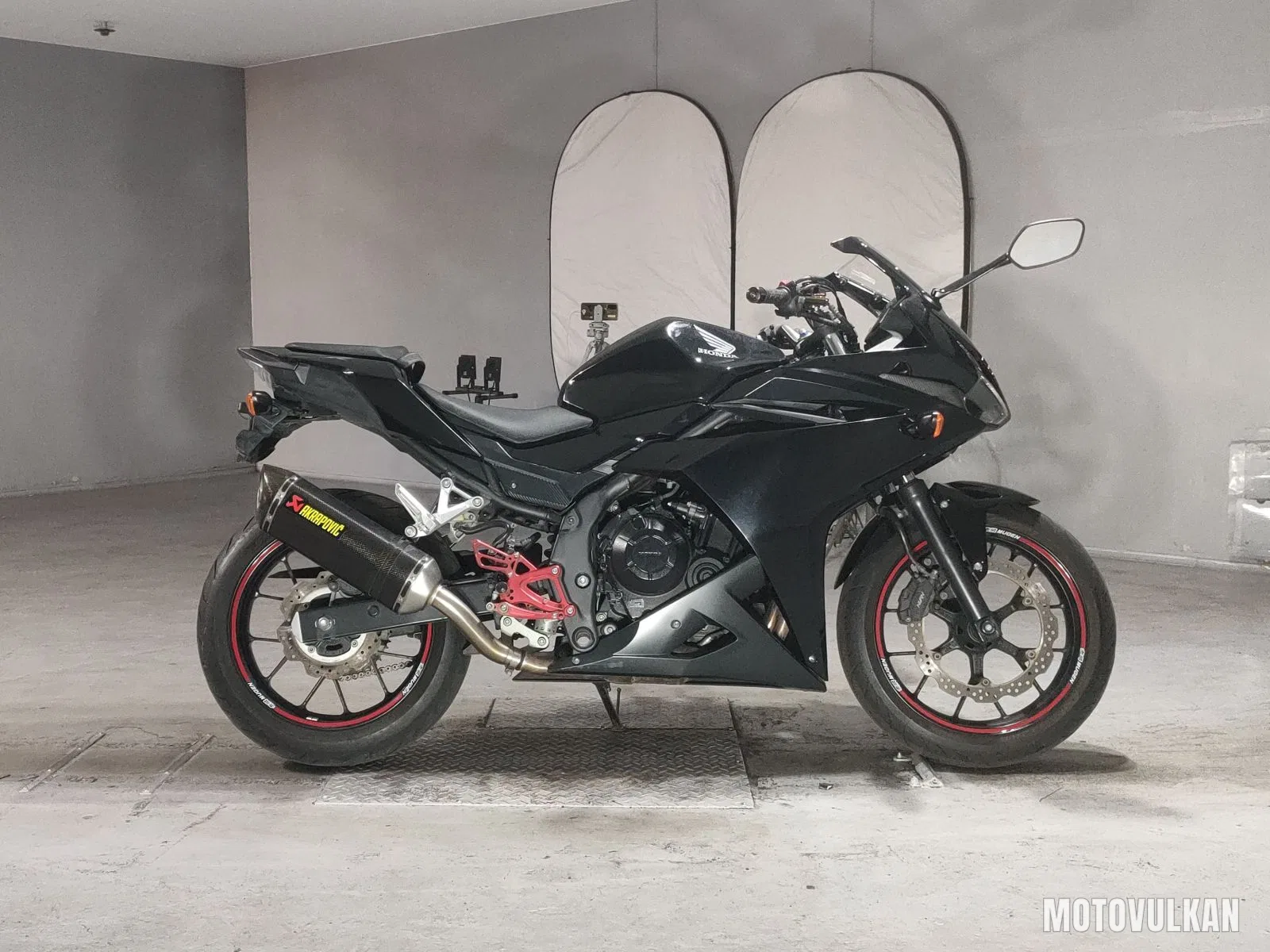 Honda CBR400R