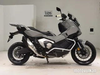 Honda X-ADV750-2