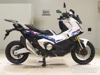Honda X-ADV750-2